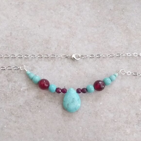 Turquoise Howlite & Cranberry Agate - Bar Necklace - Perfect 4 Spring + Summer - Picture 2 of 8